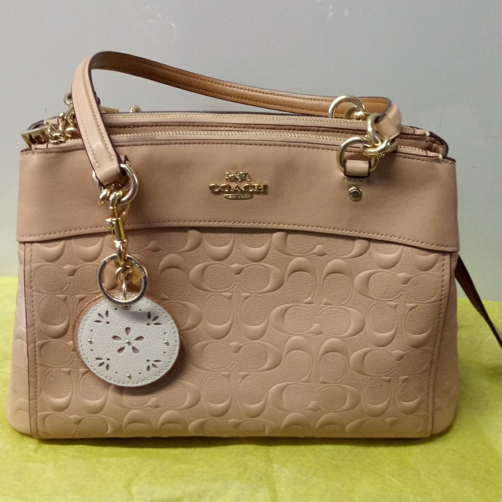 Coach Blush handbag with shoulder strap